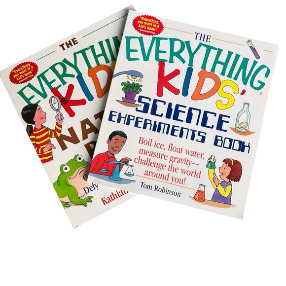 Lot of 2 Hardcover Books Everything Kids Nature Book & Science Experiments Book - Picture 1 of 16